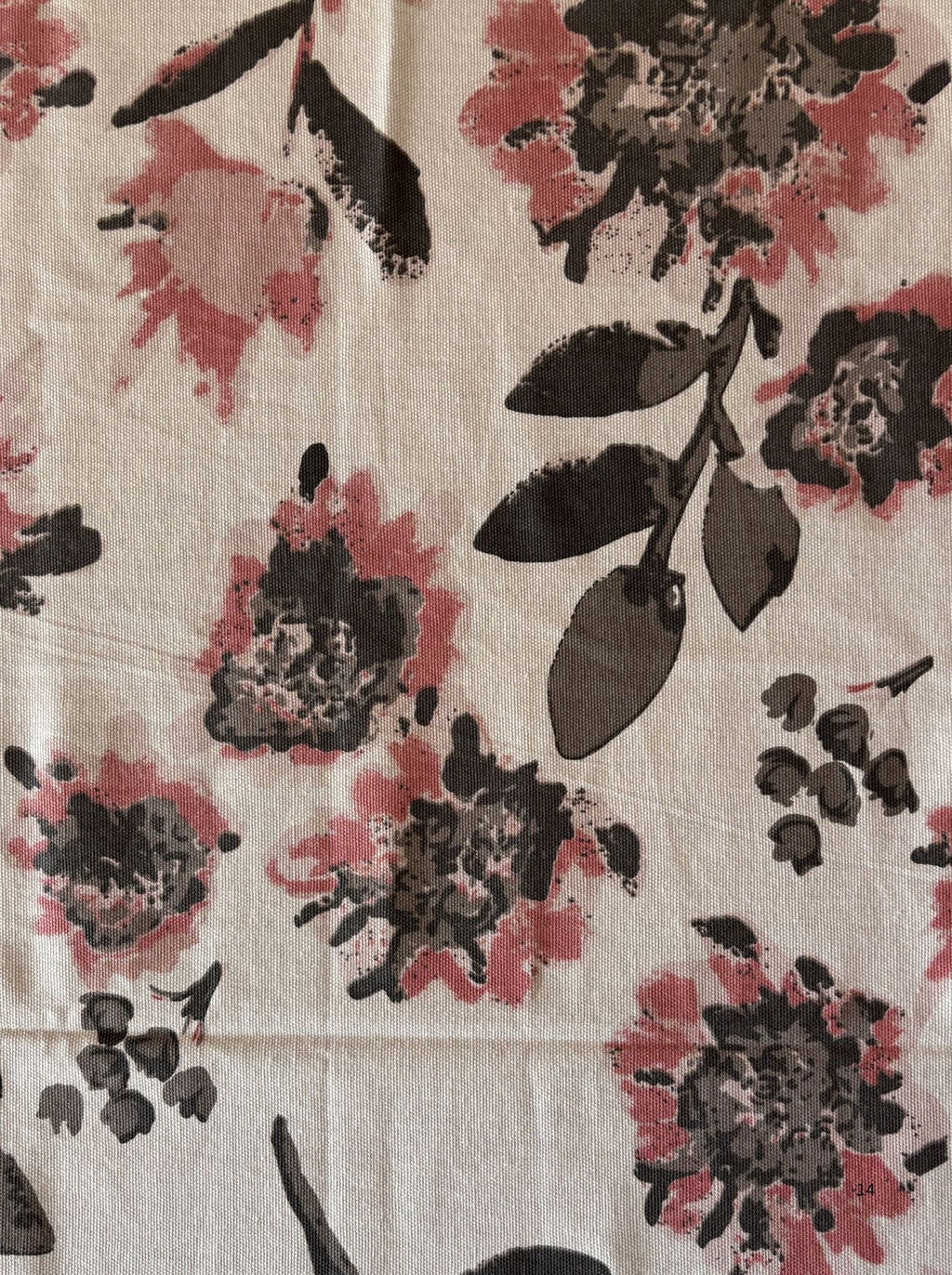 Blush Bloom Dining Cover