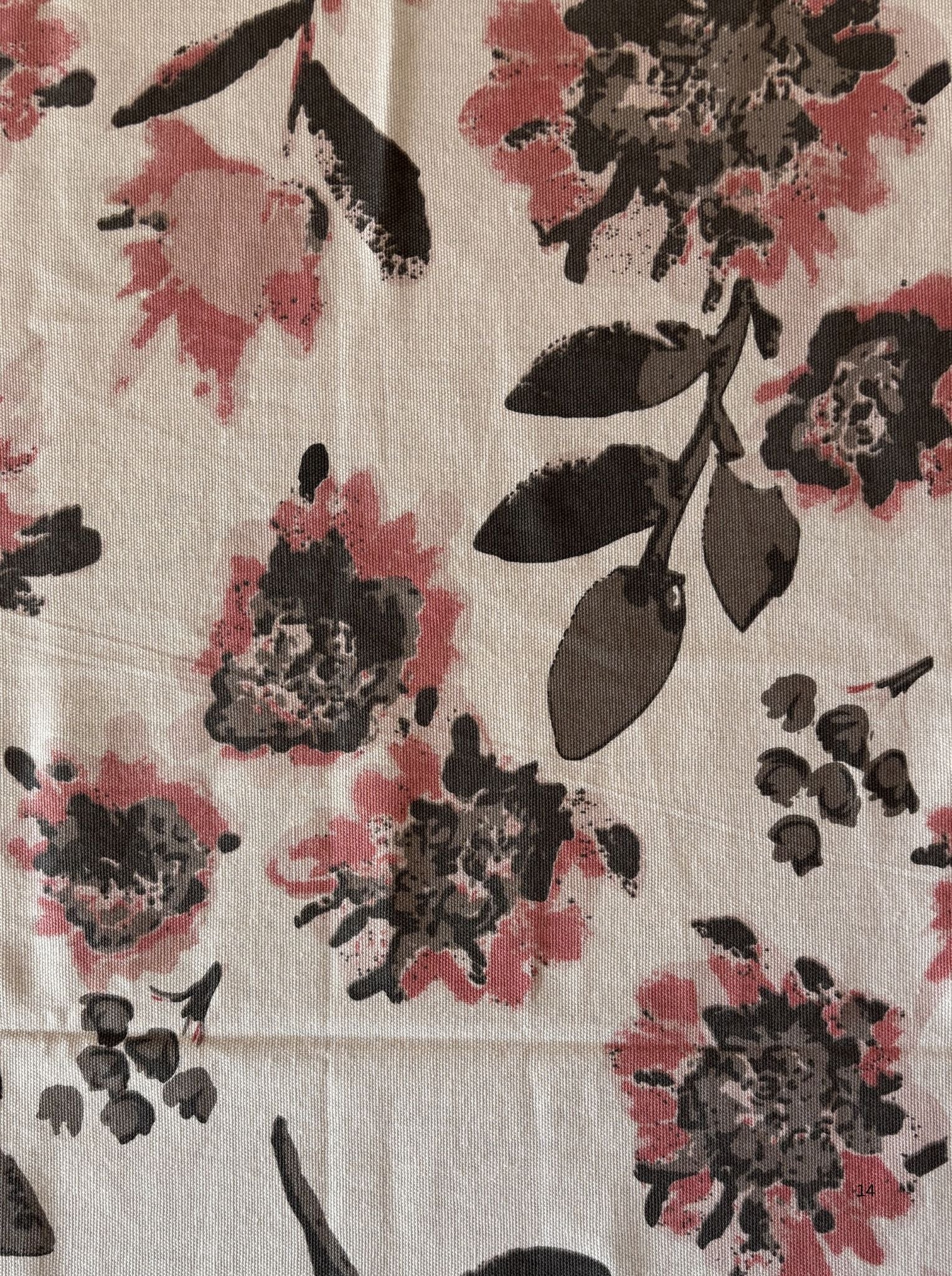 Blush Bloom Dining Cover