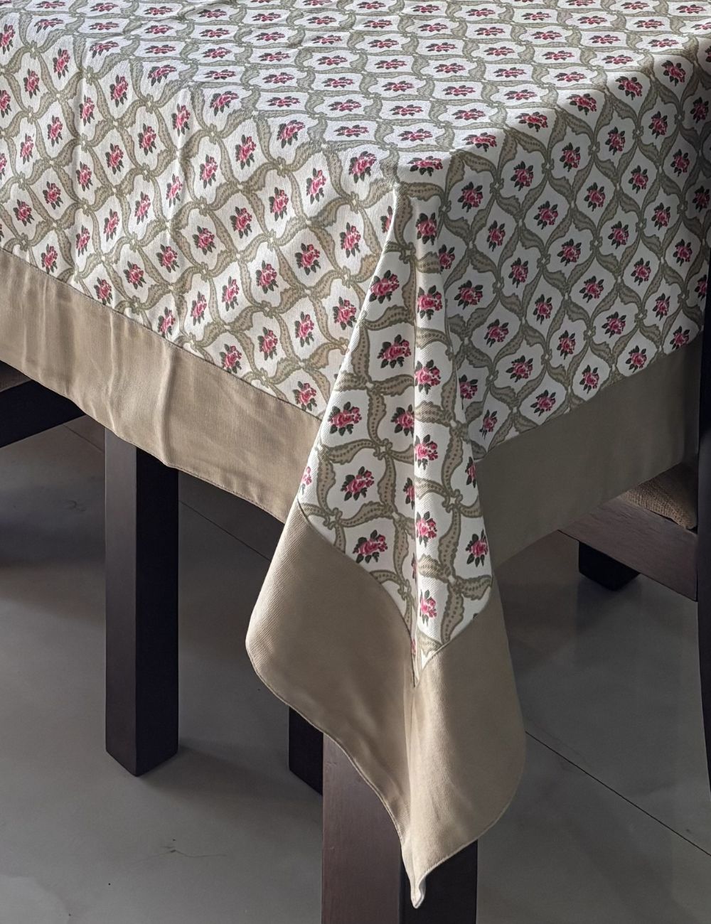 Vintage Blossom Dining Table Cover