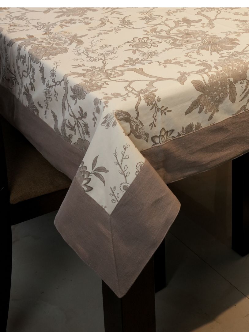 Classic Floral Dining Cover