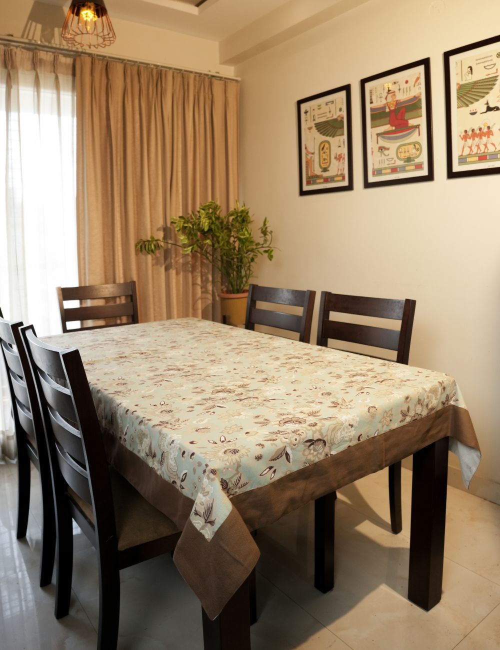 1 Elegant Floral Dining Cover - Image 1