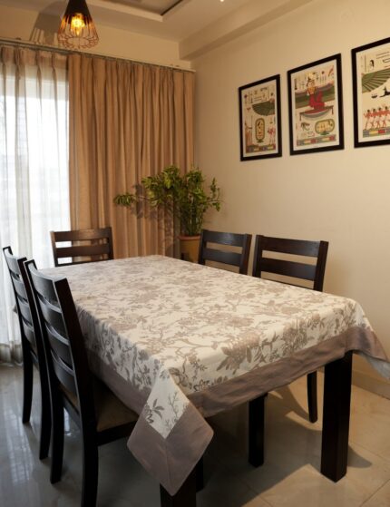 Ivory Garden Dining Cover