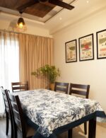 Classic Floral Dining Cover - Image 2